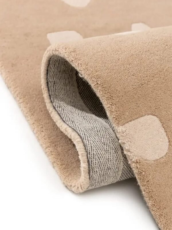 Cozy Dot Bliss Rug – Beige Edition